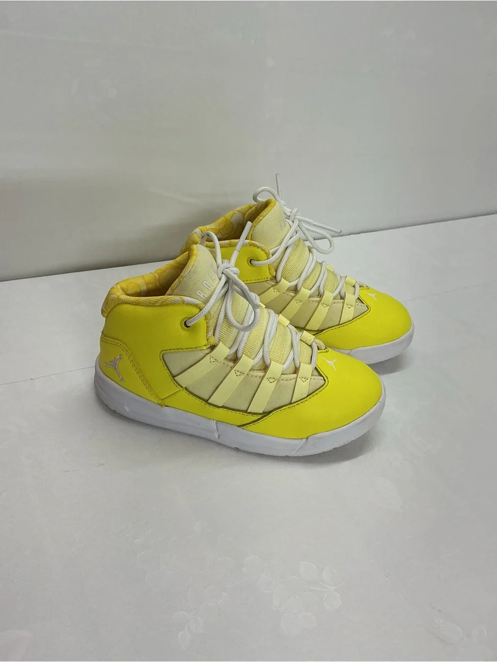 Jordan Kids Yellow High-Top Sneakers with White Sole